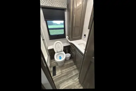 Luxury 2022 Georgetown  GT7-Travel and Camp in style