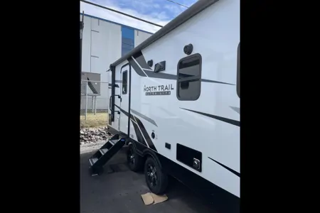 Heartland North Trail Ultra Lite 22CRB Roulotte