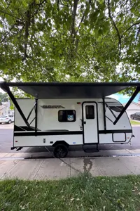 Sin Fronteras Jayco 17HB Travel Trailer