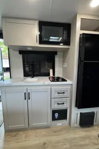 Sin Fronteras Jayco 17HB Travel Trailer