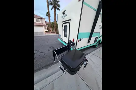 “Diner on Wheels” - Gulf Stream Vintage 19BFD Travel Trailer