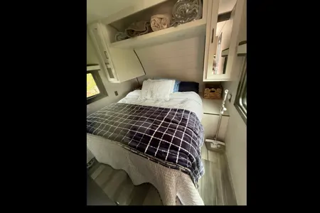 Eva's Jayco 274BH Travel Trailer