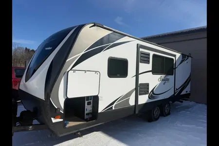 James's 2800bh Grand Design Imagine Travel Trailer