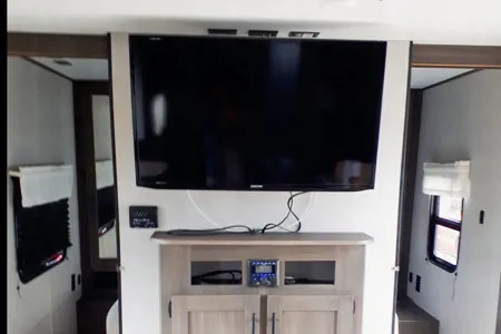 Doug's Forest River 269BHS Travel Trailer