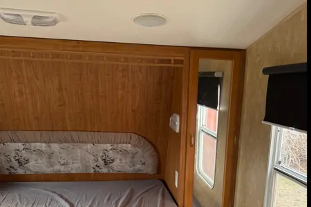 Forest River Wild Cat Fifth Wheel