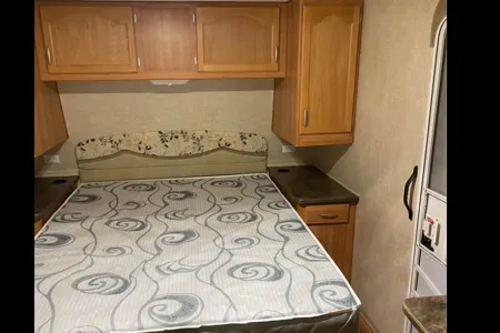 Super comfy 28 Ft Fleetwood Wilderness Travel Trailer