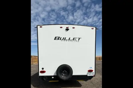 'Billie' 2023 Keystone RV Bullet Crossfire ACO2400