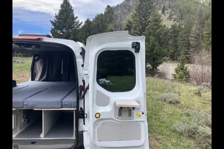 Bob's Contravans Campervan North America Edelweiss Campervan