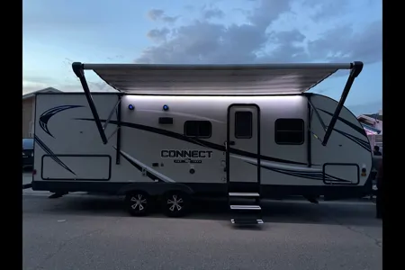KZ connect 241 bhk Travel Trailer