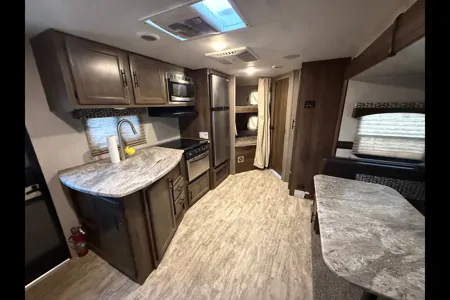 KZ connect 241 bhk Travel Trailer