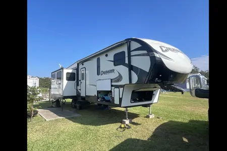 Kyle's Prime Time Crusader Lite Fifth Wheel