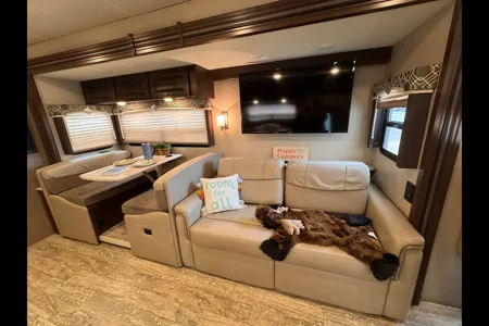 'Harriet' 2020 Thor Hurricane ACO628