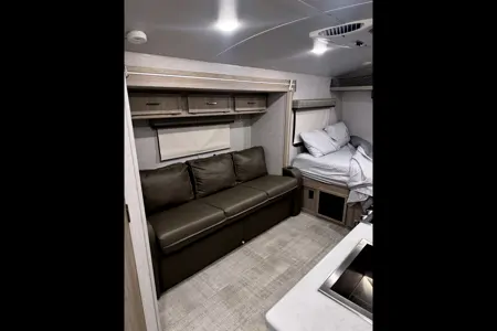 Cory's Flagstaff E Pro 19FBS Travel Trailer