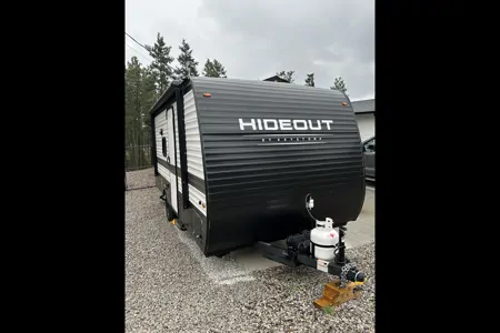 Skyla's Keystone Hideout Travel Trailer