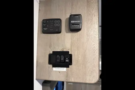 Keystone Springdale Mini 2010BH Travel Trailer