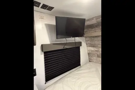 Keystone Springdale Mini 2010BH Travel Trailer