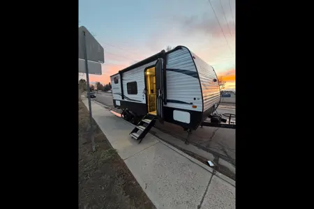 Keystone Springdale Mini 2010BH Travel Trailer