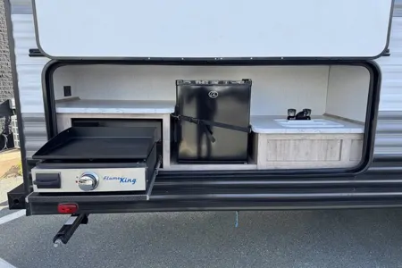 Grand River 32BRE Travel Trailer