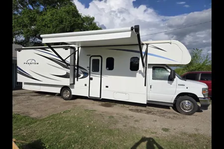 George's Nexus RV Phantom 32P