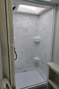 Tate and Allison's Venture Stratus 302VBH Travel Trailer