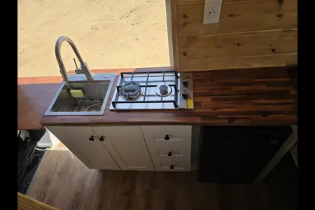 Ronnie's Ford  Transit 350hd Campervan