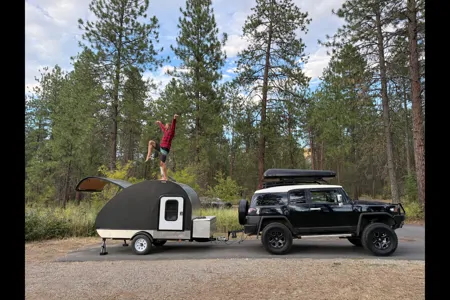 FEENIX the teardrop trailer