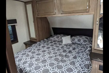 Memory Maker Jayco 27BH Travel Trailer