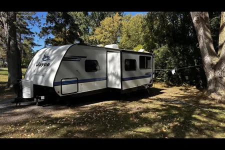 Memory Maker Jayco 27BH Travel Trailer
