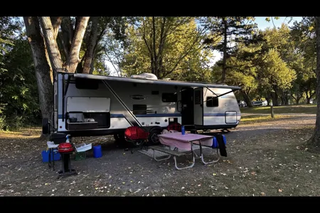 Memory Maker Jayco 27BH Travel Trailer