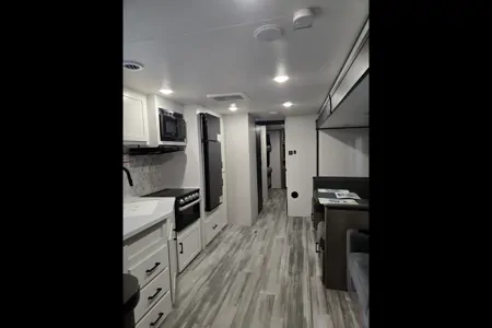 J & J Summer Ball Escape - Jayco 324 BDS Travel Trailer