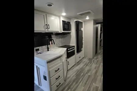 J & J Summer Ball Escape - Jayco 324 BDS Travel Trailer