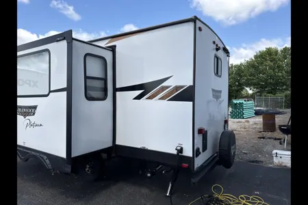 2023 Forest River Wildwood SLMO1777