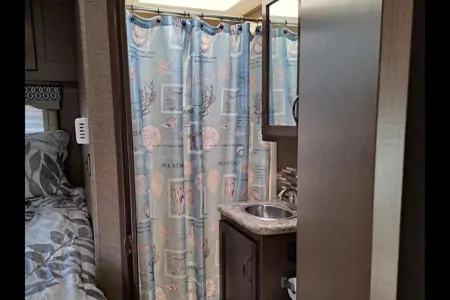 2019 Thor Freedom Elite Family Friendly