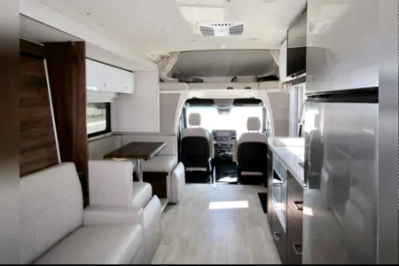 Betsie II Winnebago View Class C