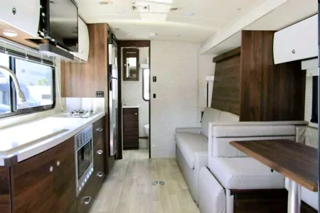 Betsie II Winnebago View Class C