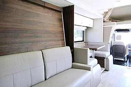 Betsie II Winnebago View Class C