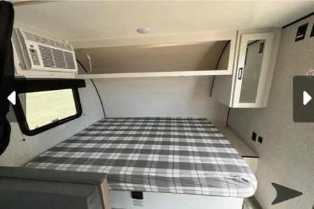 Ace's Jayco 175BH Thing two