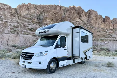 Mercedes Coachmen Prism Select 24CB