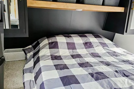 Clean Keystone 251BH Travel Trailer