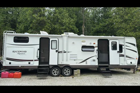 Forest River RLT8312SS Travel Trailer