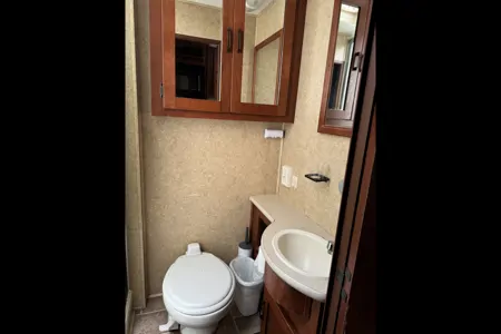 RV Set Up Campsite Stay (No Driving Needed)