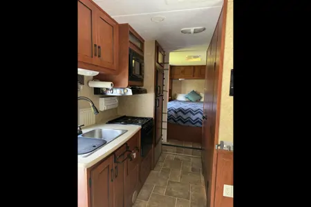 RV Set Up Campsite Stay (No Driving Needed)