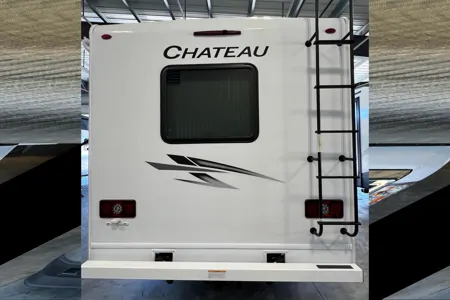 Convenience Rv's Chateau 31EV