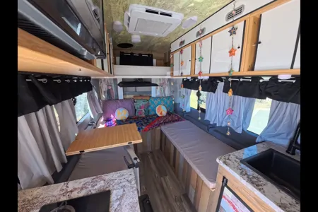 Cliff Lite - Your California Getaway | Fully Stocked Kitchen & Camping