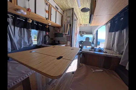 Cliff Lite - Your California Getaway | Fully Stocked Kitchen & Camping