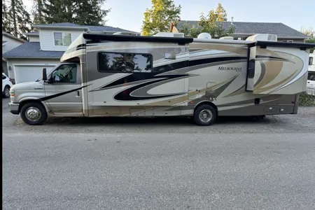 Maryna's Jayco Melbourne Class C