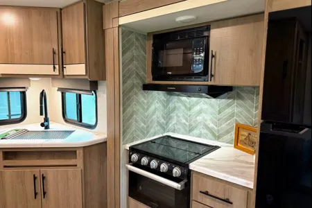 New Listing Special! Grand Design Imagine - Stylish Retreat Minutes from Disney - The Shadewell