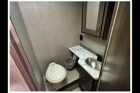 NEW NEXUS RV Triumph Class C