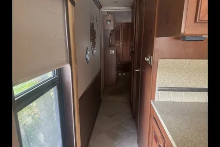 2008 Newmar Mountain Aire 42