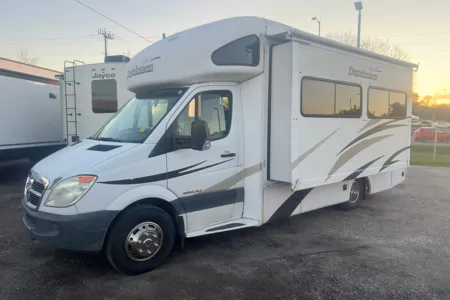 Jason's Dutchmen Dorado 24SB Class C